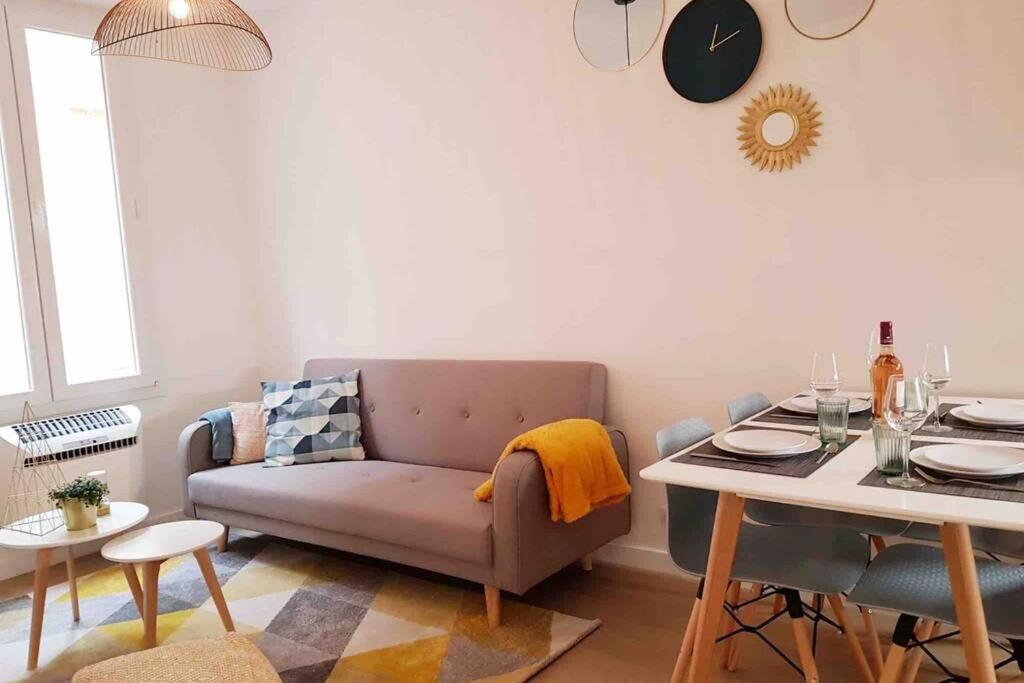 Appartement 2 chambres refait à neuf, climatisé, à 2 min de la mer Nice Extérieur photo