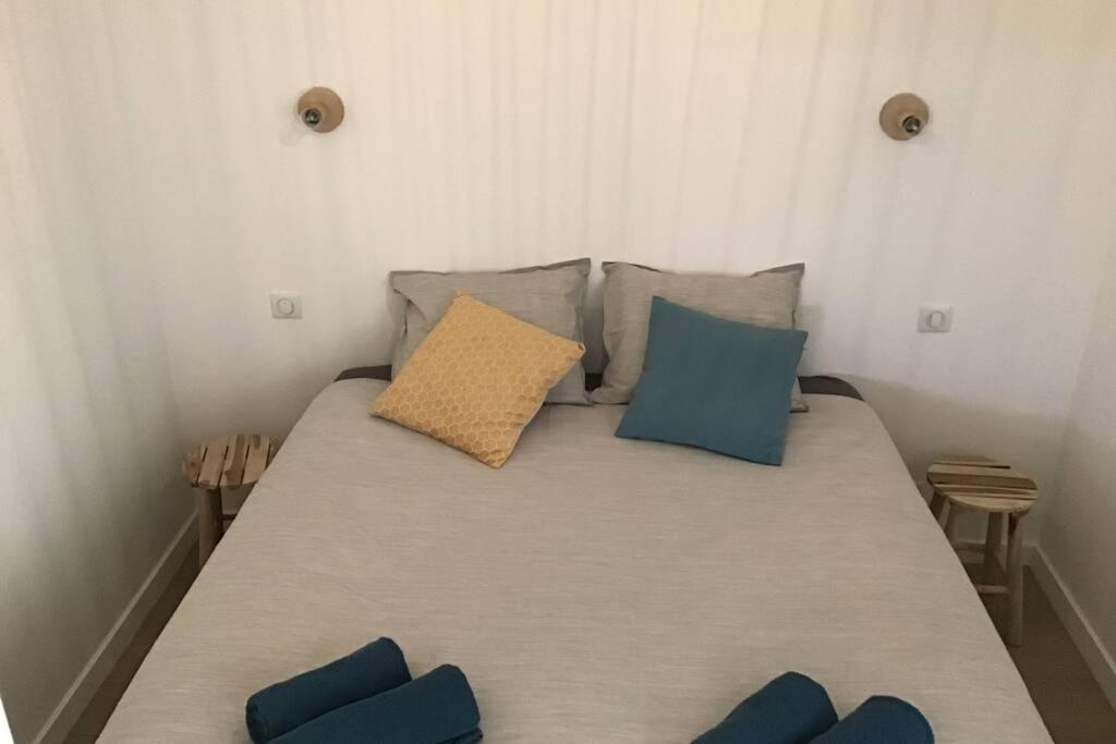 Appartement 2 chambres refait à neuf, climatisé, à 2 min de la mer Nice Extérieur photo